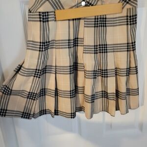 H&M Beige and Black Plaid A-Line Skirt
